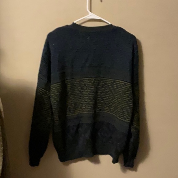 Sears Black and Green Crewneck Sweater Classic Knit - Picture 2 of 4